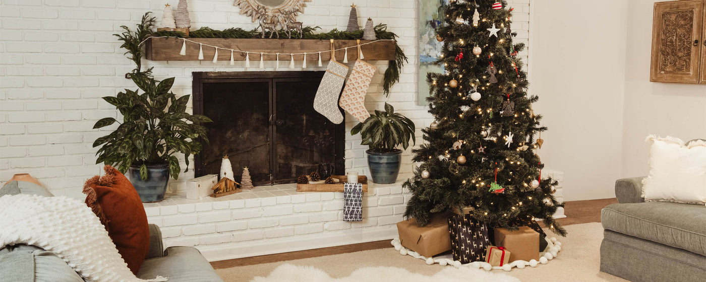 11 Adorable Small Stocking Stuffers That Make a Big Impact