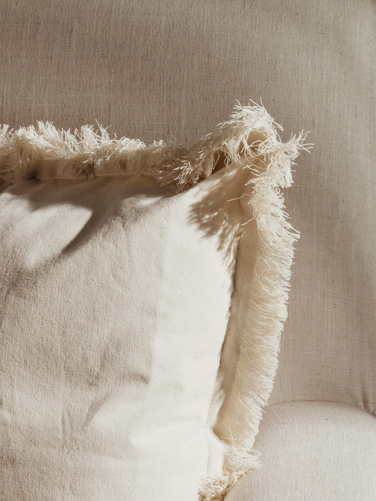 Handmade pillow cover (54 x 54 cm)